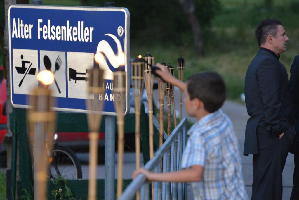 Gasthof Alter Felsenkeller Naumburg  Esterno foto
